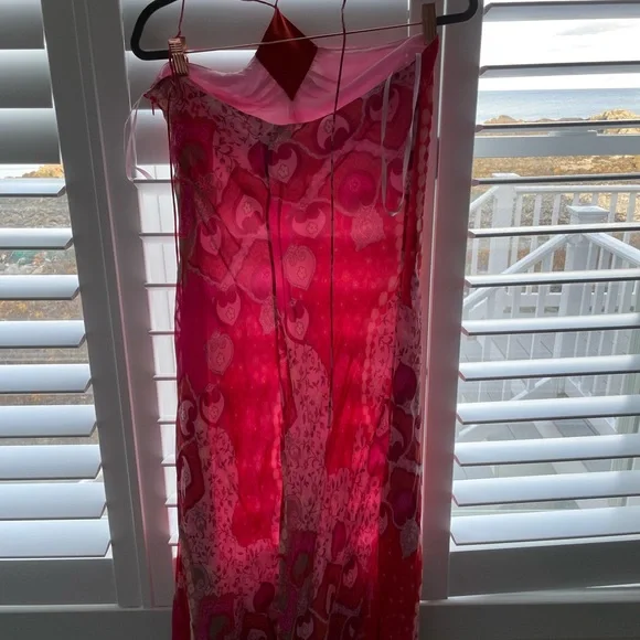 Summer dress - Picture 2 of 3